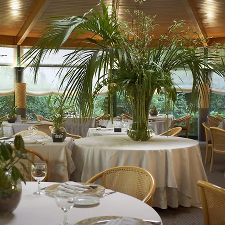 Carlemany 4*
