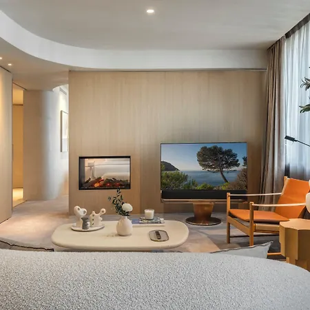 Hotel Carlemany