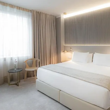Carlemany Hotell 4*