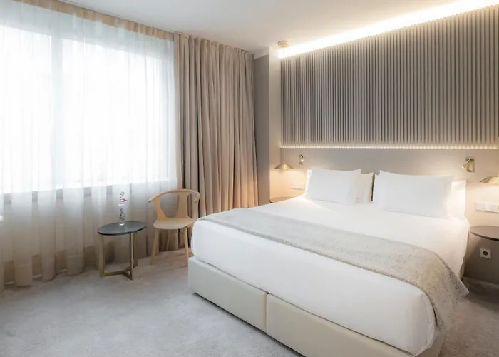 Carlemany Hotel 4*
